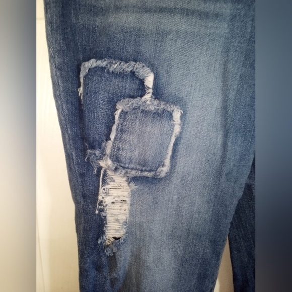 CATO Premium Denim Jeans, Sz 10, Distressed with patchwork, skinny jeans - Picture 7 of 8
